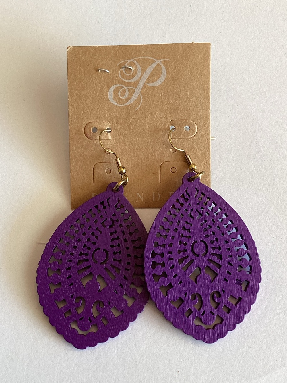Plunder‎ Purple Teardrop Filigree Earrings
